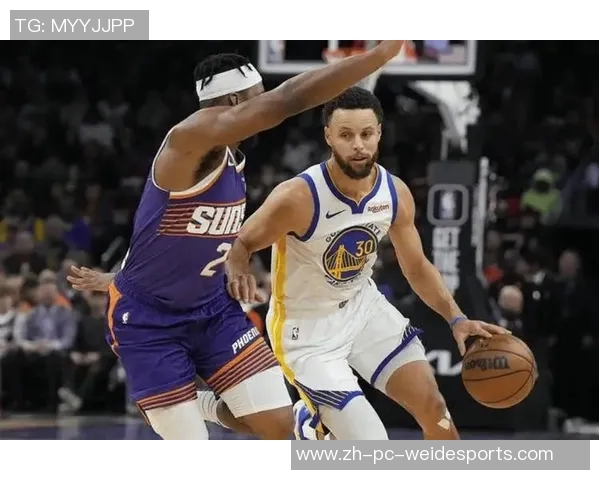 黄蜂队与勇士队激战正酣球迷期待精彩对决与绝妙表现